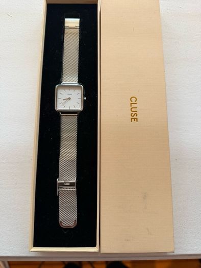 Cluse La Tetragone watch