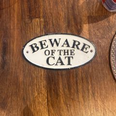 Beware of the cat cast iron sign