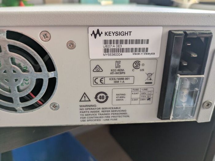power supply 30V 3A Keysight U8001A