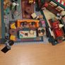 friends lego cafe central perk Image 3