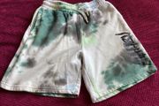 Pattern shorts age 10/11