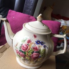 Sadler tea pot