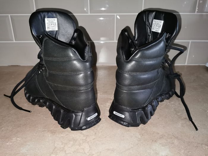 Men's Reebok boots Genuine leather Black Winter Sneakers EUR40 US7.5 UK6.5