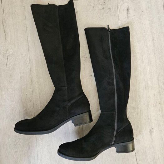 Unisa low heel knee height Spanish black suede leather boots RRP 165 euro new & in a presentable box UK size 8 EU 42C