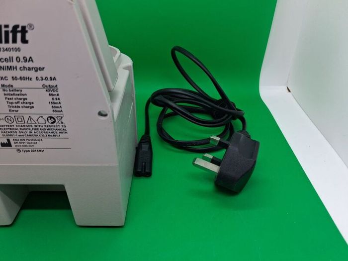 Postage - Molift Battery Charger N1340100