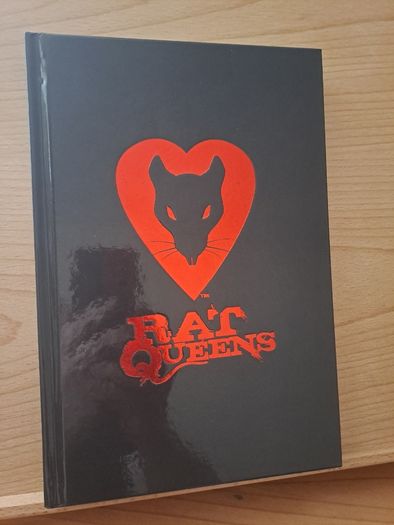Rat Queens Deluxe Edition Volume 1-3 (RAT QUEENS DELUXE HC)