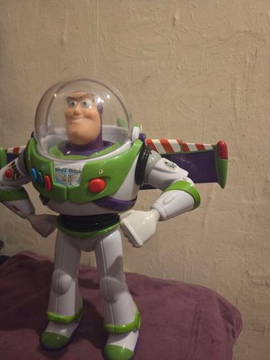 Talking Buzz Lightyear Action Figure