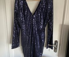 Sistaglam ladies midnight blue ladies sequins dress
