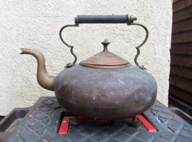 Old Copper Kettle