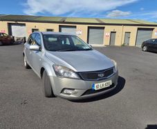 Kia ceed 2010 1.6 Diesel Fresh NCT Silver