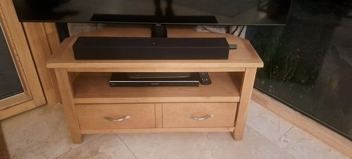 Corner TV Unit