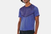 nike Men's Dri-FIT ADV Run Division TechKnit T-Shirt