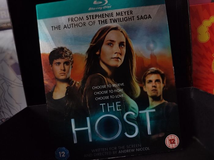 The Host ! Blu-ray ! From Stephenie Meyer ! The Author of Twilight Saga ! 2013 !