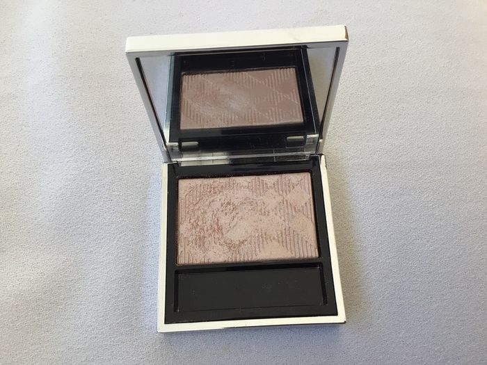 Burberry Eye Colour Wet and Dry Glow Shadow