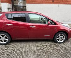 Nissan Leaf 2011 Read The Ad