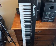Midi Keyboard 88 Keys Alessi