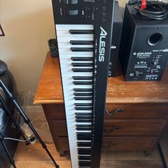 Midi Keyboard 88 Keys Alessi