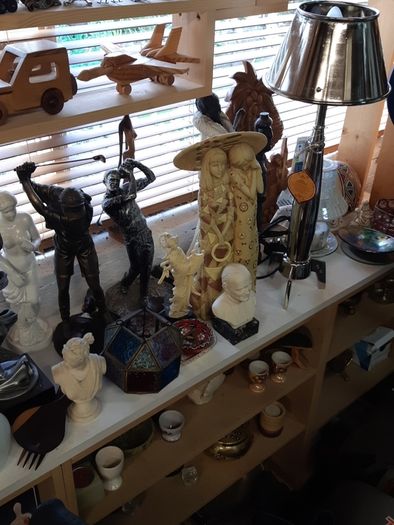African carving