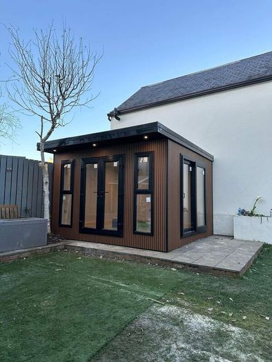Composite garden room