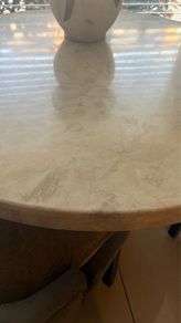 round marble table