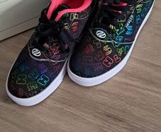 Heelys Size 5