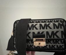 Michael Kors Bradshaw Camera Handbag