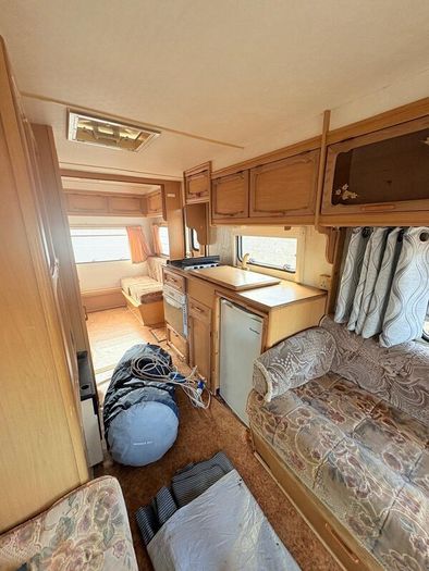 Avondale Caravan with Awning