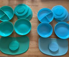 Twistshake mat and plates set for twins