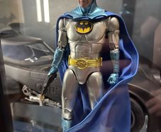 Batman Returns Beast Kingdom SDCC Exclusive
