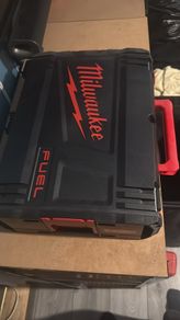 milwaukee case