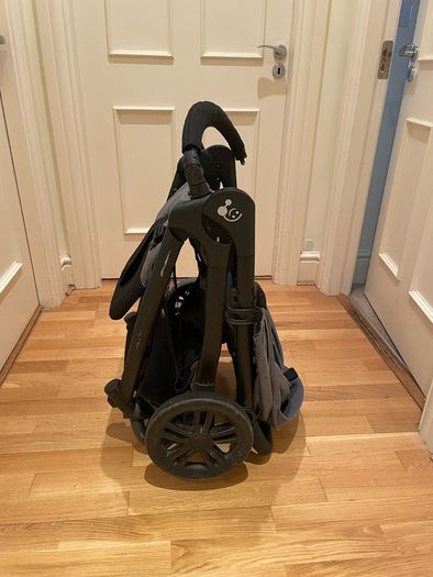 foldable stroller