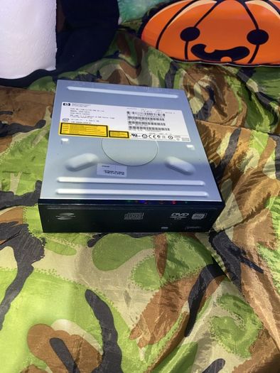HP internal DVD RW CD RW drive, model GSA H21 L.