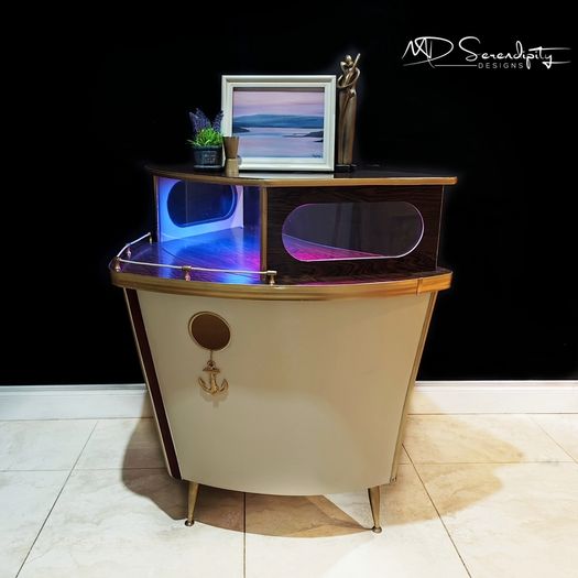 Vintage Boat Bar / Drinks Cabinet