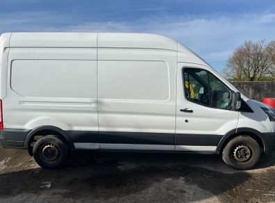 142 Ford Transit