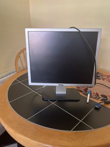 19 inch pc monitor