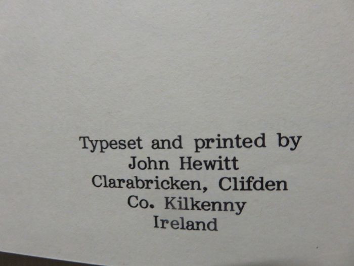 The seats & desmesnes of the nobility and gentry in Ireland , Hewitt .