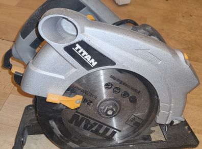 Titan Circular Saw 1500watts 220v