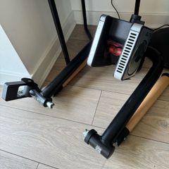 Elite Tuo Smart Indoor Bike Trainer