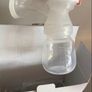 electric breast pump Image 3
