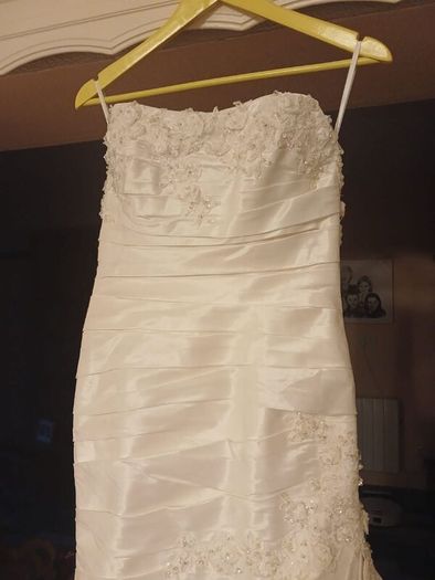 Wedding dress
