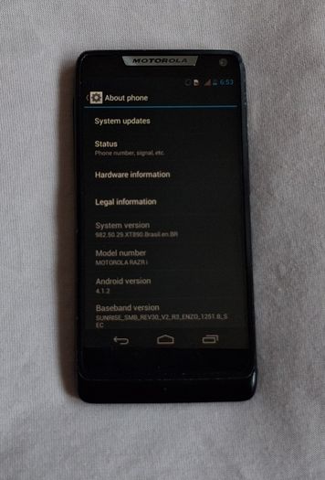 Motorola Razr I (XT890)