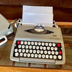 Vintage SCM Smith Portable Corona Corsair Typewriter Fitted Case