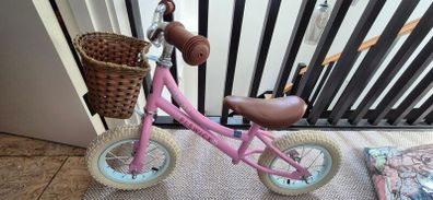 Kids Balance Bike - Elswick Daisy