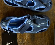 kids NIKE water shoes