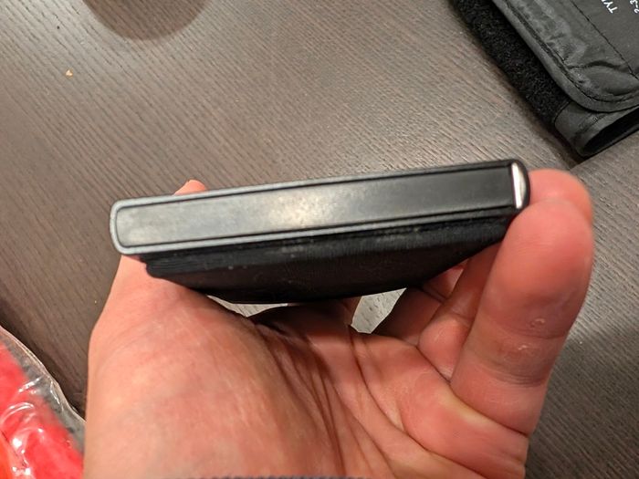 Slim Minimalist Metal Pop-Up Cardholder Wallet - RFID Blocking (Brand New)