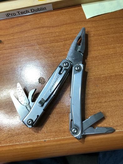 LEATHERMAN Fishing Hunting Camping Hiking DIY Electrician