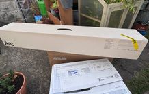 Empty Sonos Arc box