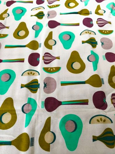 large 100percent Cotton tablecloth by CASA