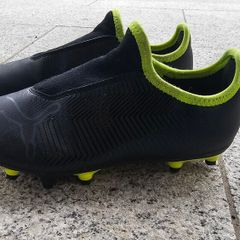Football Puma Boots Size UK13 / EUR32