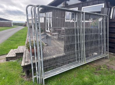 Galvanised 55 Ft of Heavy Duty Site Fencing & Feet